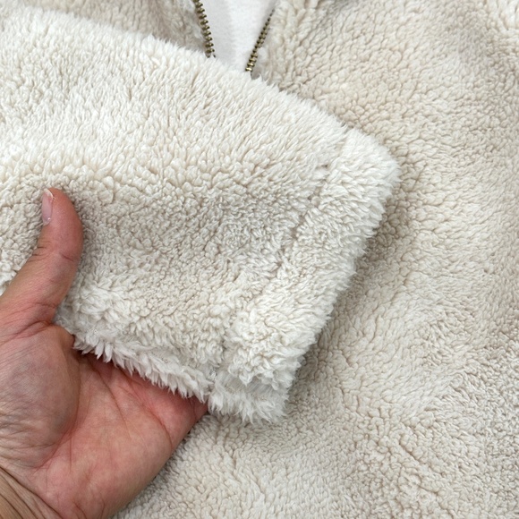 LAUREN RALPH LAUREN CREAM POLAR SHERPA FAUX SHEARLING 1/4 ZIP PULLOVER - Picture 6 of 9